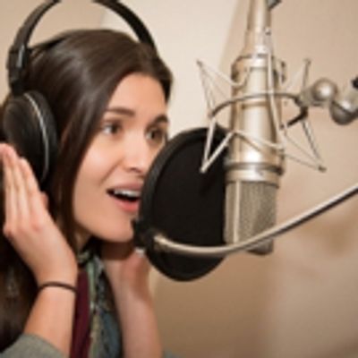 Photo Flash: Phillipa Soo & AMELIE Cast Hit the Recording Studio!
