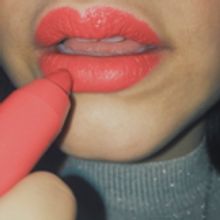 BWW Blog: Lilly Erb - A Kiss Is Just A Kiss