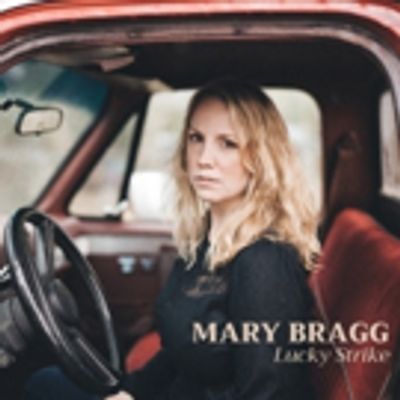 Mary Bragg Wins MerleFest Chris Austin Songwriting Contest in Country Category