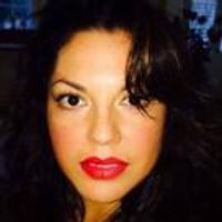 VIDEO: Tony Award Winner Sara Ramirez Spots The Clintons Attending THE AUDIENCE Video