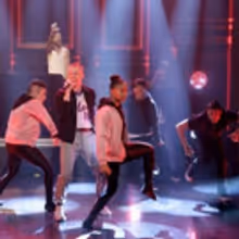 VIDEO: Mackelmore & Ryan Lewis Perform 'Dance Off' on TONIGHT SHOW