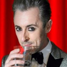 Broadway Star Alan Cumming Returns to Australia