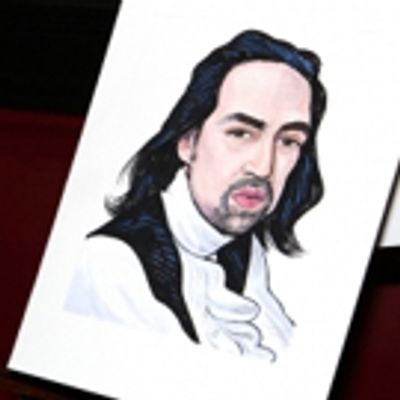 Photo Coverage: Look Around, Look Around! HAMILTON&#039;s Lin-Manuel Miranda Is Getting His Sardi&#039;s Portrait