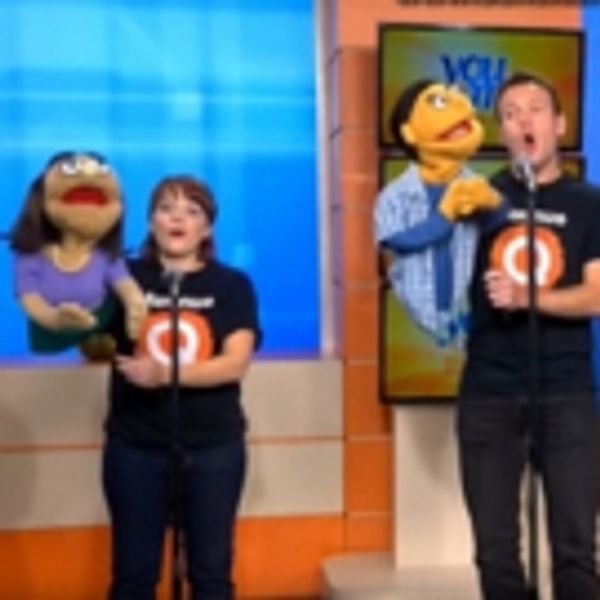 STAGE TUBE: Highland Park Players' AVENUE Q Cast Performs 'I Wish I Could Go Back to College' on WCIU - Chicago Theater Video