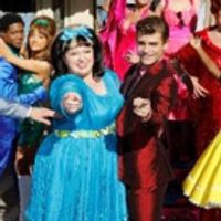 VIDEO: Watch the Cast of HAIRSPRAY LIVE Perform on the Macy's Thanksgiving Day Parade Video