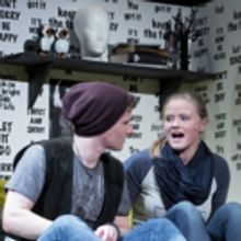 Premiereneport: Alles ist FAST NORMAL am Theater Lüneburg