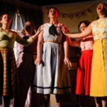 BWW Review: Monumental Theatre Co.'s FIVE LESBIANS EATING A QUICHE is Anything but Mo