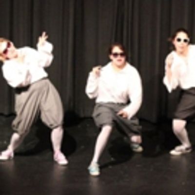 Photo Flash: Two Casts Bring COMPLETE WORKS OF WILLIAM SHAKESPEARE (ABRIDGED) to Playhouse 1960