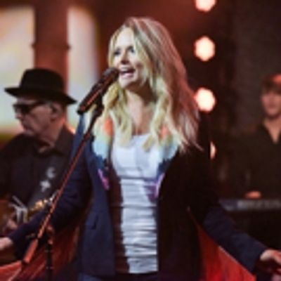 VIDEO: Miranda Lambert Performs 'Highway Vagabond' on LATE SHOW