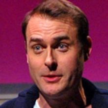 BWW Review: BUYER & CELLAR at Unicorn Theatre