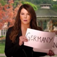 VIDEO: Lauren Graham Has Some Big News for GILMORE GIRLS Fans Worldwide!