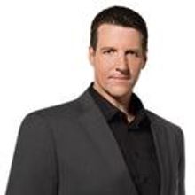 UP Premieres Original Series LAST HOPE WITH TROY DUNN Tonight