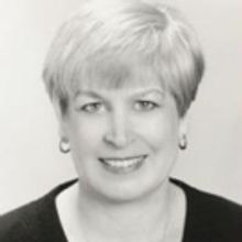 Exclusive Podcast: 'Behind the Curtain' Welcomes Back Famed Press Agent Susan L…