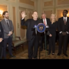 Photo Coverage: Senator Charles Schumer Celebrates Federal Tax Breaks for Broadway!