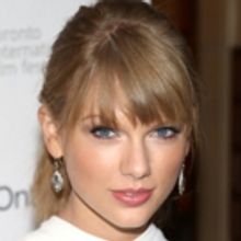 Kim Kardashian Calls Out Taylor Swift with Revealing Snapchat Videos!