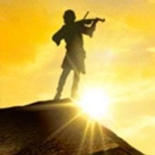 BWW Review: FIDDLER ON THE ROOF Sees A Traditional Musical About The Precariousness O