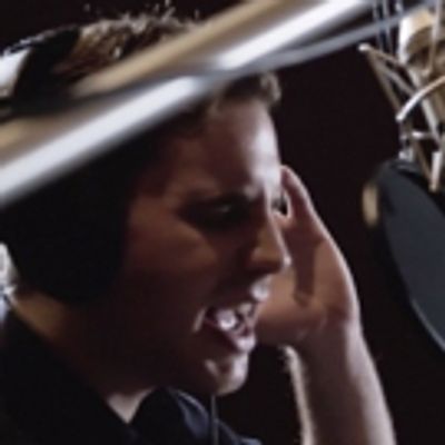 VIDEO: Watch DEAR EVAN HANSEN's Ben Platt & Laura Dreyfuss Record 'Only Us'!