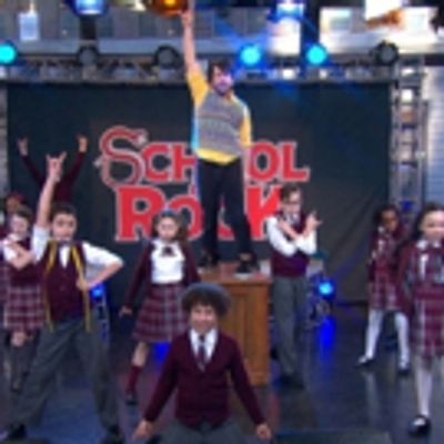 VIDEO: Alex Brightman & SCHOOL OF ROCK Cast Perform 'Stick It To The Man' on GMA