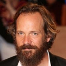 Peter Sarsgaard Joins Cast of Hulu's THE LOOMING TOWER