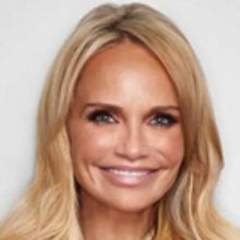 BWW Review: Kristin Chenoweth Enchants at BYU