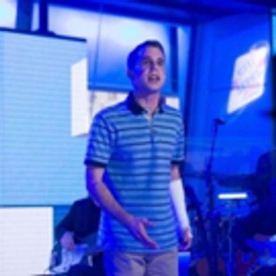 VIDEO: DEAR EVAN HANSEN's Ben Platt Performs 'Waving Through a Window' on 'Today'