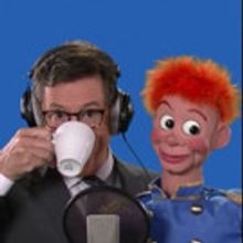 VIDEO: Stephen Colbert & John Oliver Spoof DNC's 'Fight Song' Video