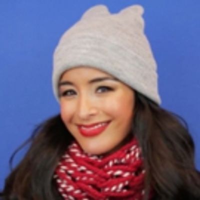 STAGE TUBE: ALADDIN Stars Whip Up Christmas Medley to Warm Your Heart