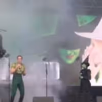 STAGE TUBE: WICKED's Emma Hatton and Oliver Savile Sing 'As Long As You're Mine' at… Video