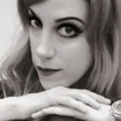 BWW Interview: Ellie Mooney - Walnut's Wicked Witch