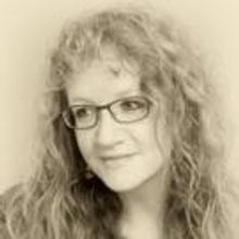 Amy White Offers Free Song Download in Support of Marriage Equality