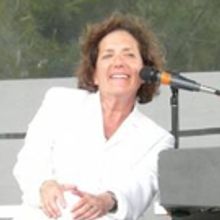 Singer-Songwriter Julie Gold Coming to Bridge Street Theatre, 6/4