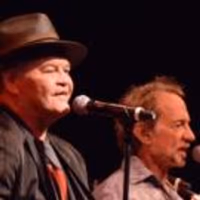 Photo Coverage: Micky Dolenz and Peter Tork of The Monkees Play NYCB Theatre at Westbury