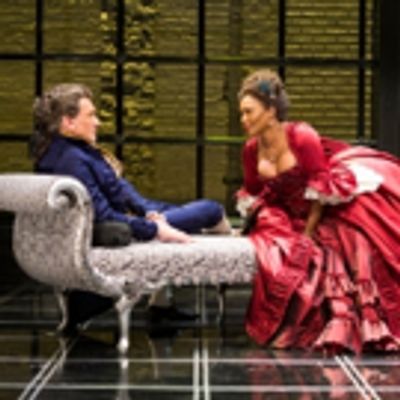 BWW Review: LES LIAISONS DANGEREUSES at Center Stage Inaugurates the 2016-17 Season