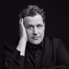 Isaac Mizrahi Brings DOES THIS SONG MAKE ME LOOK FAT? to Cafe Carlyle Tonight