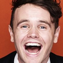 VELVET Star Tom Oliver Premieres New One-Man Show