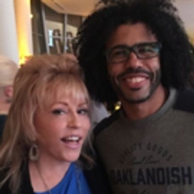 Photo Flash: RUTHLESS! Star Rita McKenzie Attends Pre-Tony Party with Men of HAMILTON