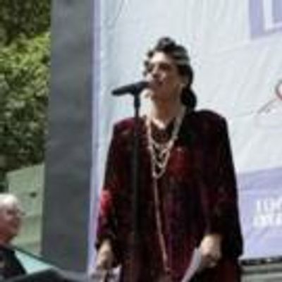 Photo Flash: Cast of Off-Broadway&#039;s RUTHLESS! Performs in Bryant Park