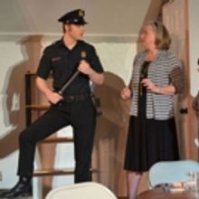 EXIT LAUGHING Opens this Weekend at Carpenter Square Theatre