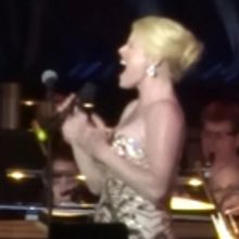 STAGE TUBE: An Audrey & Seymour for the Ages- Megan Hilty & Matthew Morrison Take on 'Suddenly Seymour'!