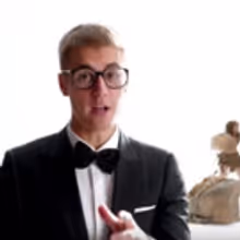 VIDEO: Justin Bieber Traces the History of Touchdown Celebrations in New Super Bowl…