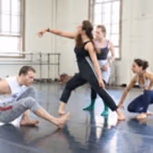 Doug Varone and Dancers Offer DEVICES: Choreographic Intensive & Mentorship Program…