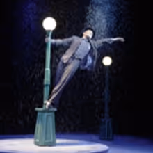 Photo Flash: First Look at North Shore Music Theatre's SINGIN' IN THE RAIN