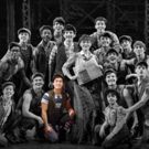 EXTRA EXTRA! NEWSIES Cast Member Teaching YOU How To Carry the Banner While on Tour!