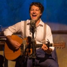 BWW Review: In THE LION, Writer/Performer Benjamin Scheuer Offers a Heartfelt Glimpse