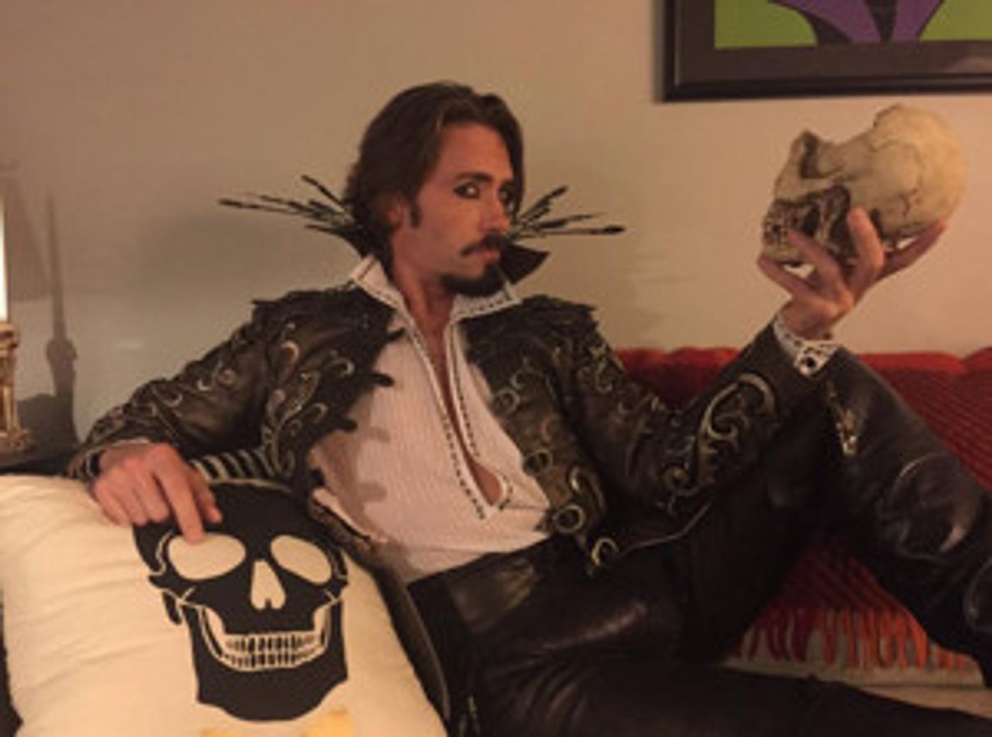 Photo Flash: It's Just Peachy at HOLIDAY INN, Existential at SOMETHING ROTTEN, and More Saturday Intermission Pics!  Image