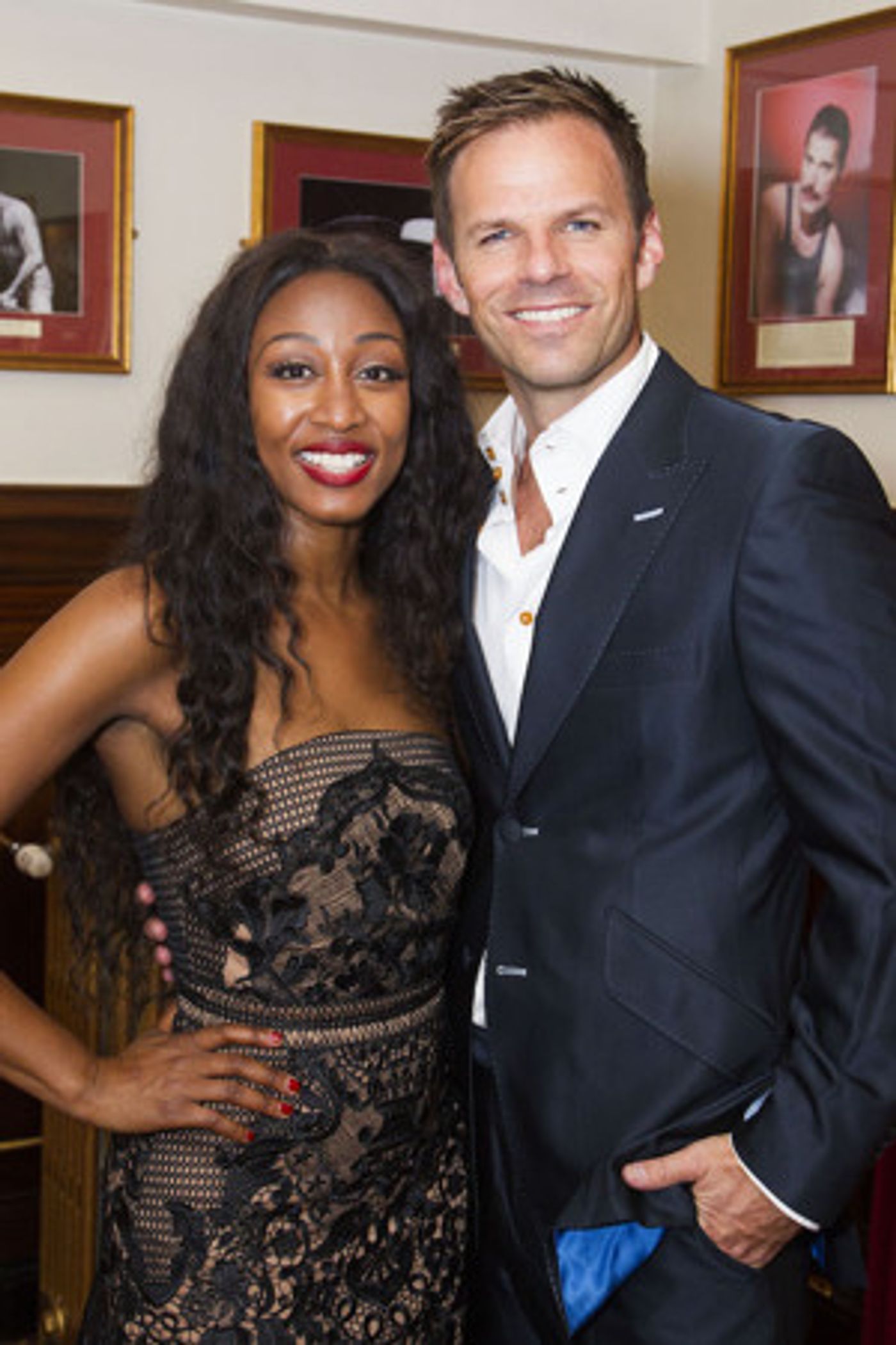 Photo Flash: Celebrities Attend THE BODYGUARD Gala Performance  Image
