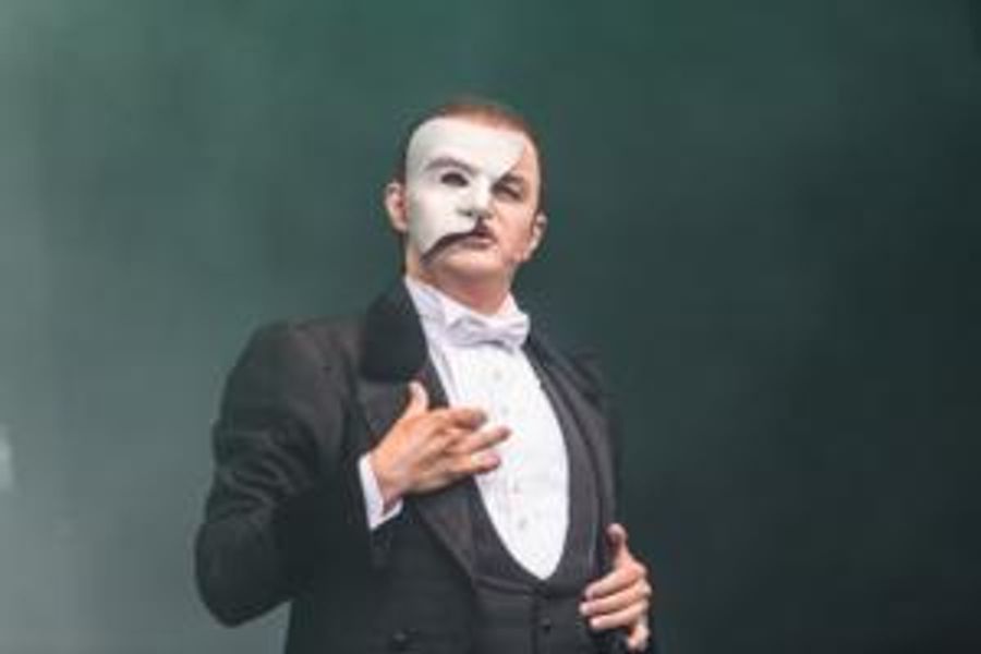 Photo Coverage: The Latest From West End Live - THE COMMITMENTS, PHANTOM, JERSEY BOYS And More! Image