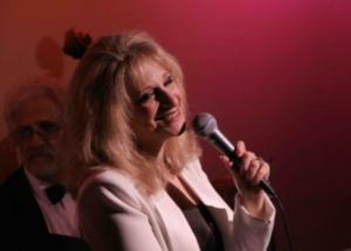 Photo Coverage: Julie Budd Remembers Mr. Sinatra at The Metropolitan Room  Image