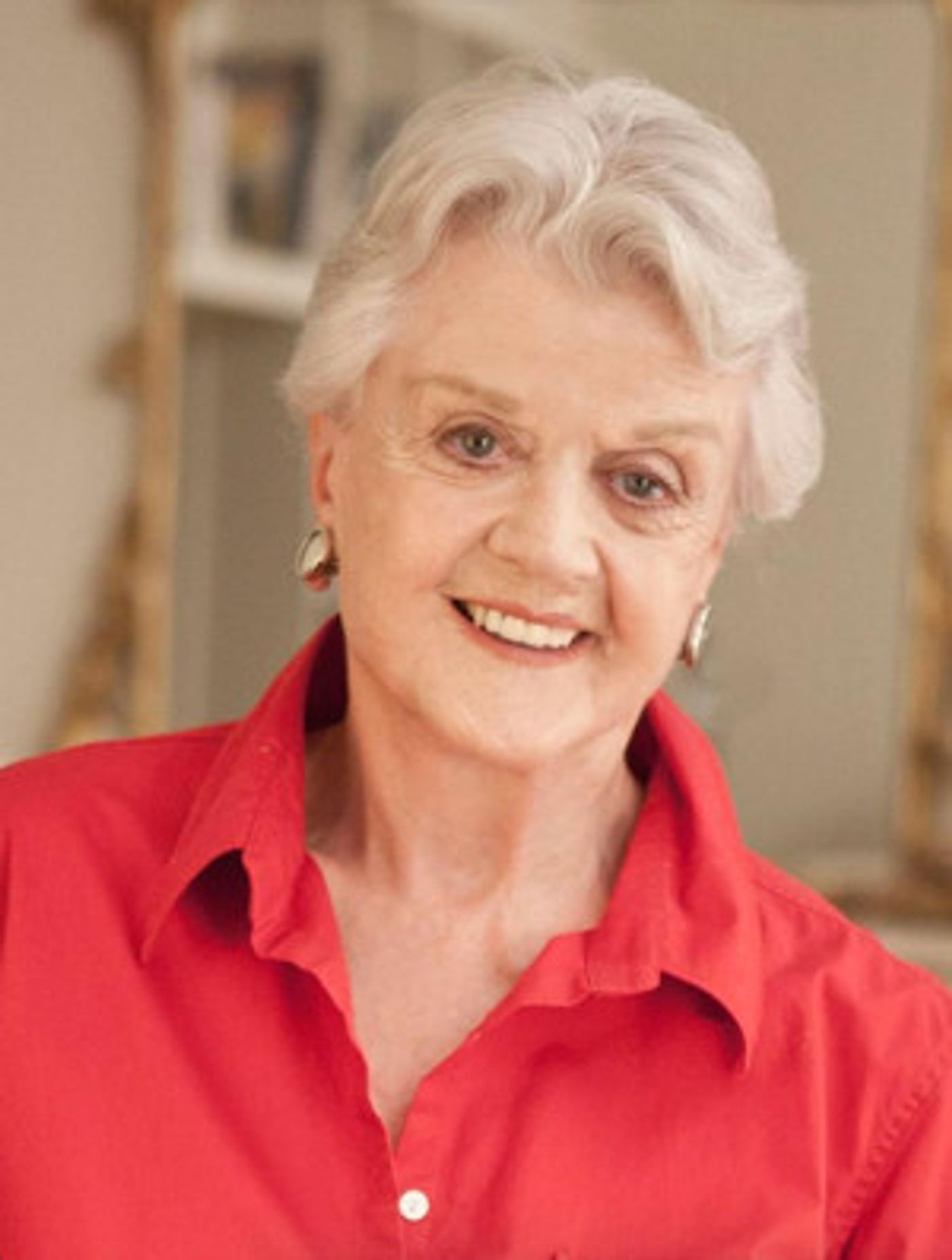 Exclusive: Angela Lansbury Reveals She Won't Return to Broadway in THE CHALK GARDEN  Image