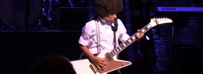 TV: SCHOOL OF ROCK's Brandon Niederauer Gets Groovy with Tribute to Jimi Hendrix Video